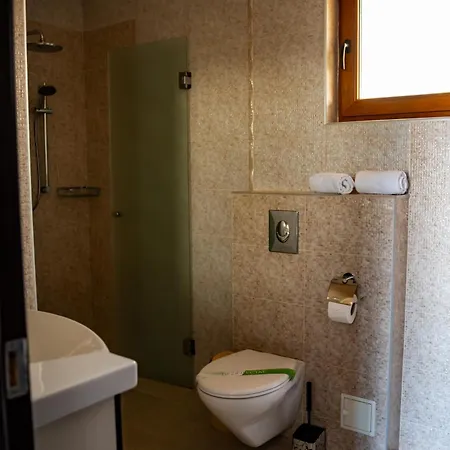 Casa Soarelui 3* 2 Mai