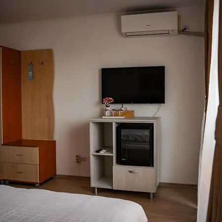 Casa Soarelui Guest house 3*