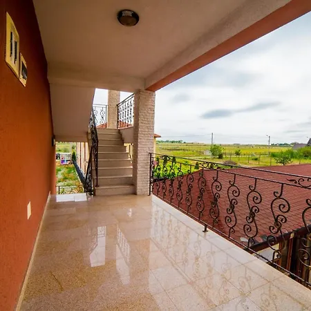 Casa Soarelui Гостевой дом