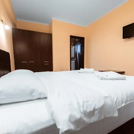 Casa Soarelui Konukevi 3*